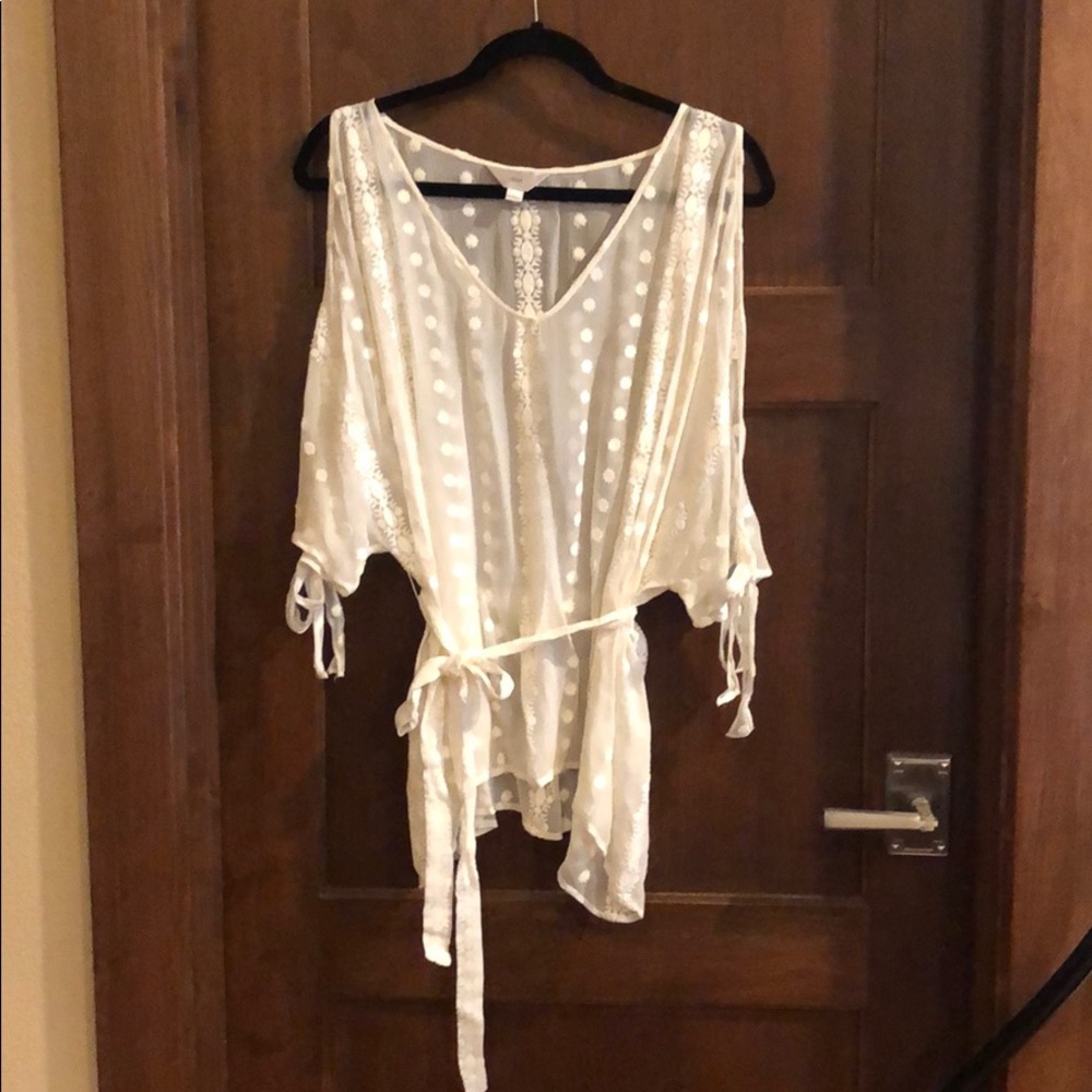 Zoa 100% silk sheer blouse